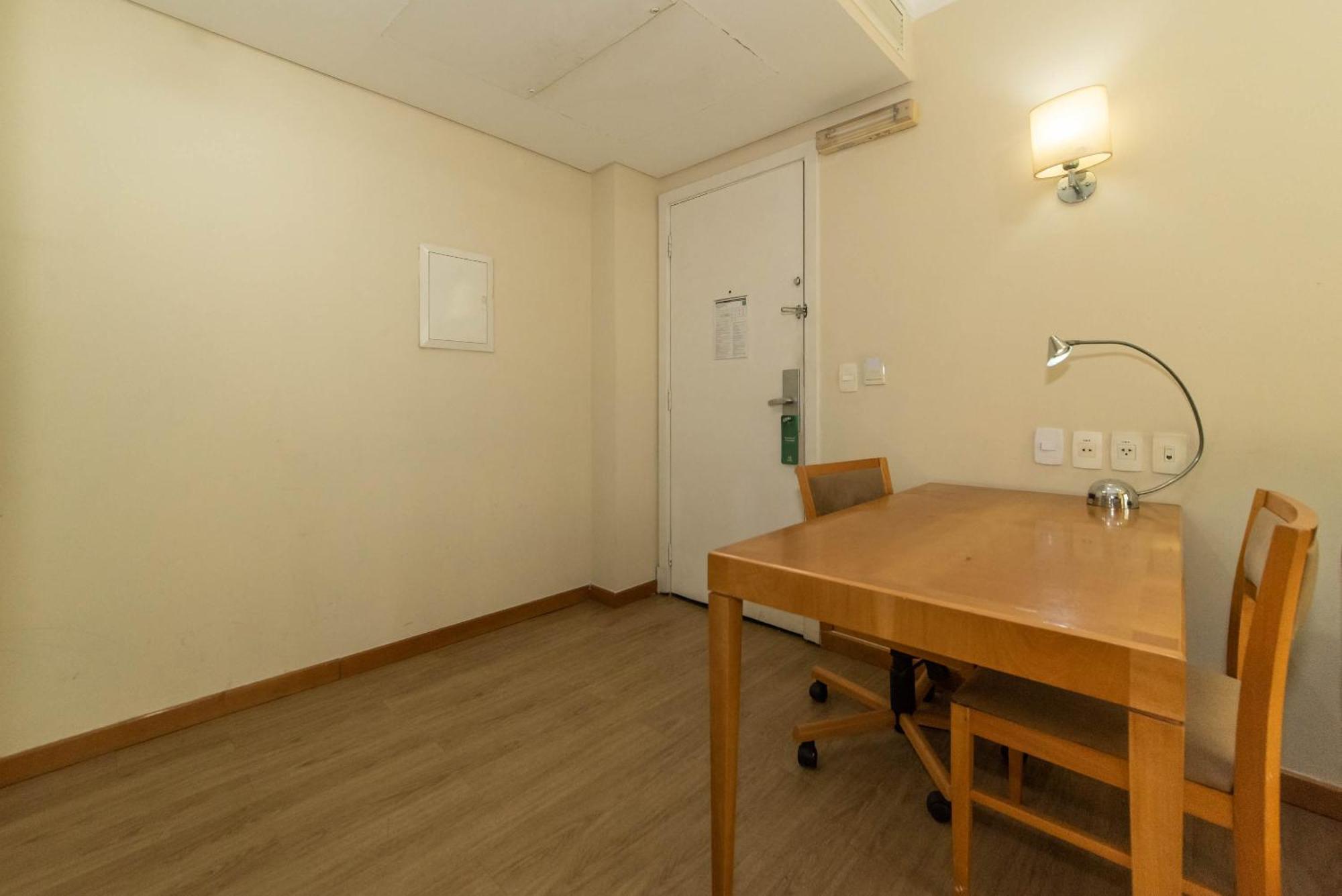 Charmoso Flat Na Oscar Freire * São Paulo