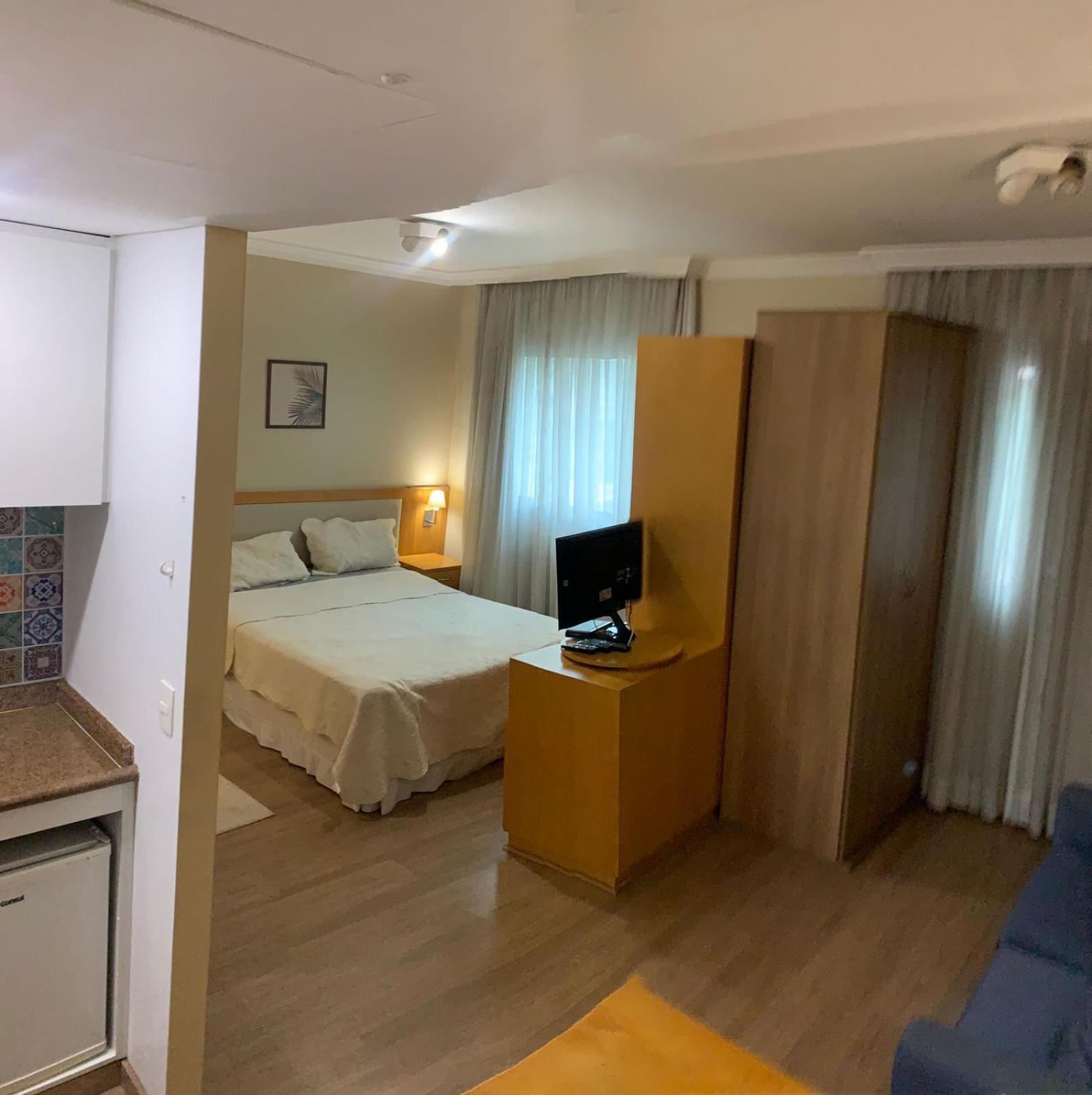 Charmoso Flat Na Oscar Freire *